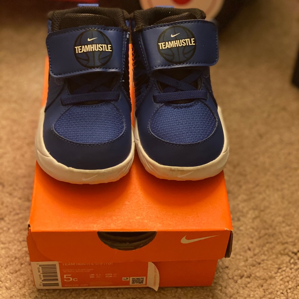 Infant Nike sneakers